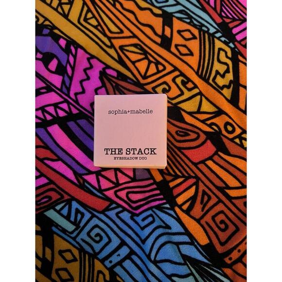 Sophie + Mabelle - SO FESTIVE - The Stack - Picture 4 of 5